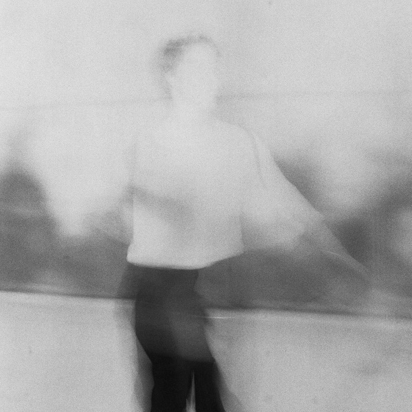 Ethereal Punk ‘Ethereal Punk granola’ | Interview with Lily Kelso – Secret Eclectic